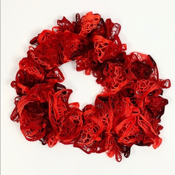 ❤️Hearts on Fire Red Shades BUNDLE Mixed Scarves❤️ - Picture 13 of 16